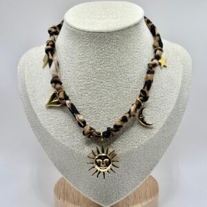 COLLAR SAFARI