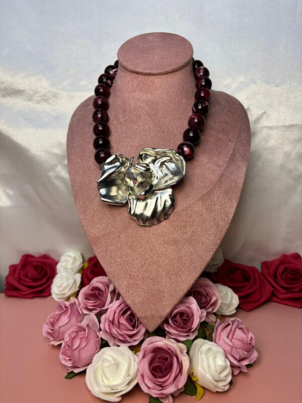 COLLAR BORGOÑA