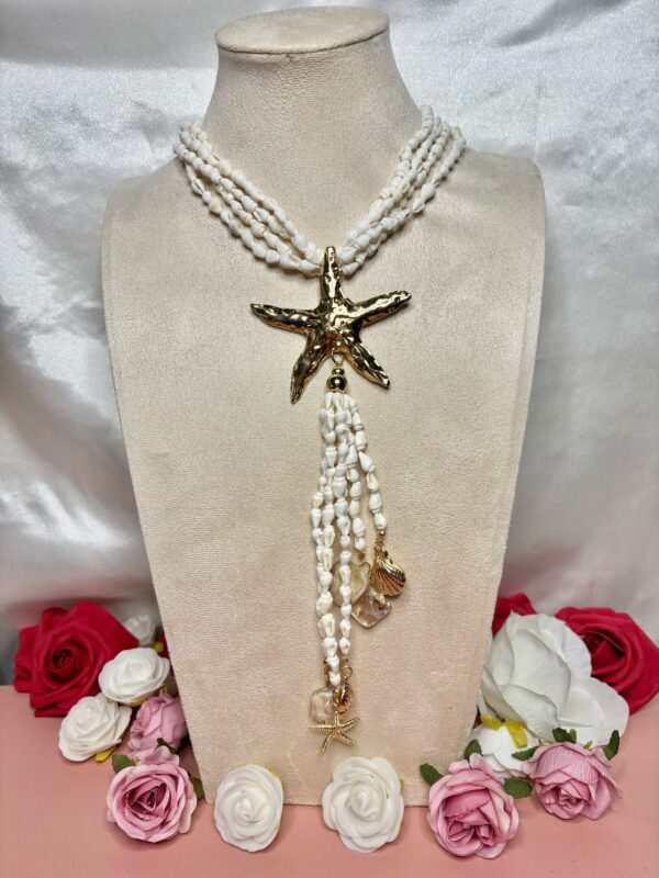 COLLAR CORAL BEACH